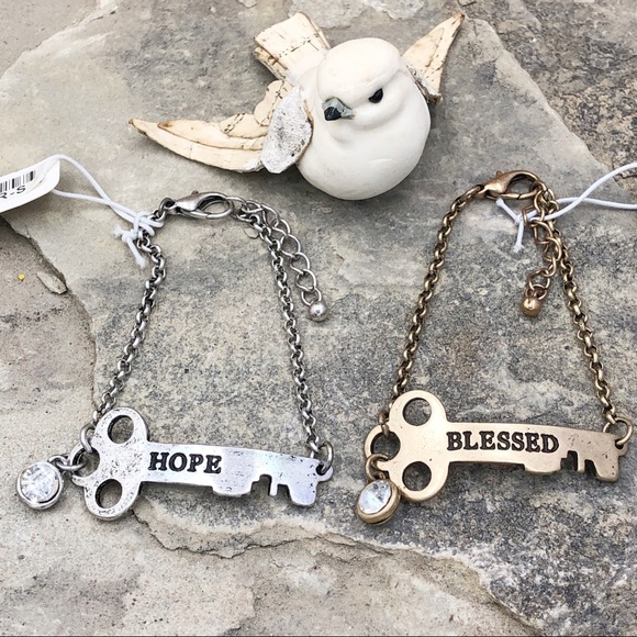 🍀 Blessed OR Hope Key Shaped Bracelet - Picture 1 of 2